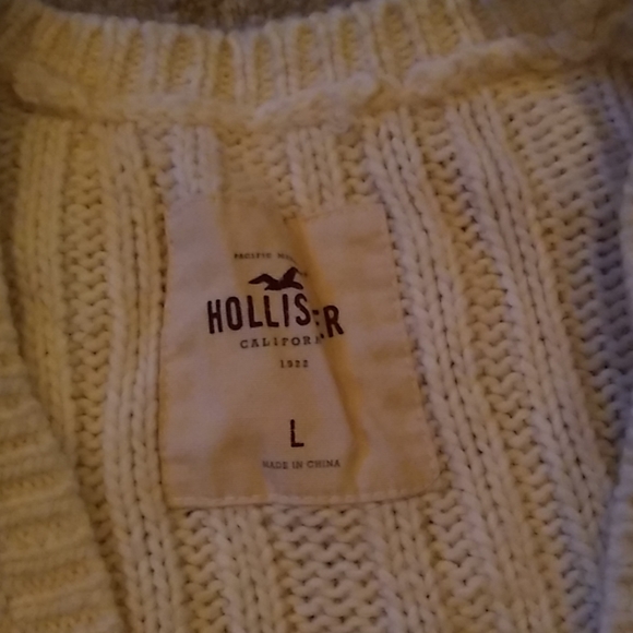 Hollister women's button up sweater - Picture 2 of 4